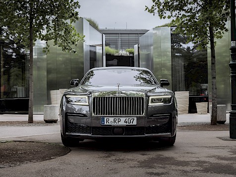 Rolls Royce mit FuchsundFreude vor Steirereck