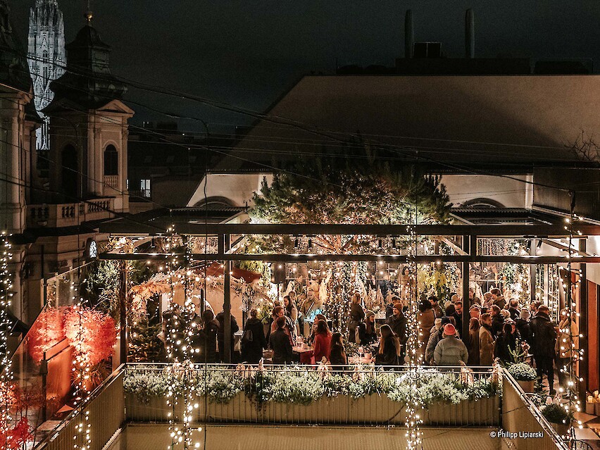 Leider steht für dieses Bild noch keine Beschreibung zur verfügung.